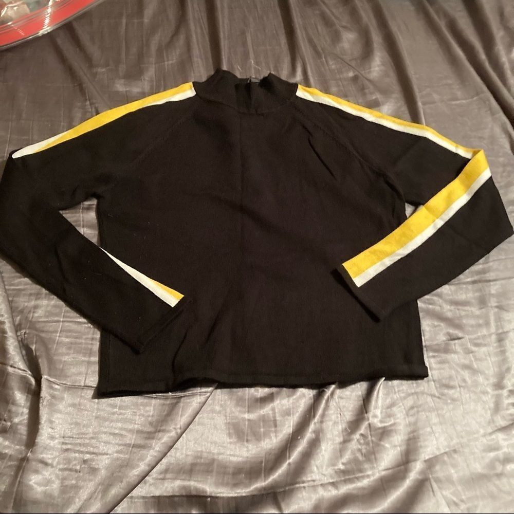 Small top  - Picture 2 of 5